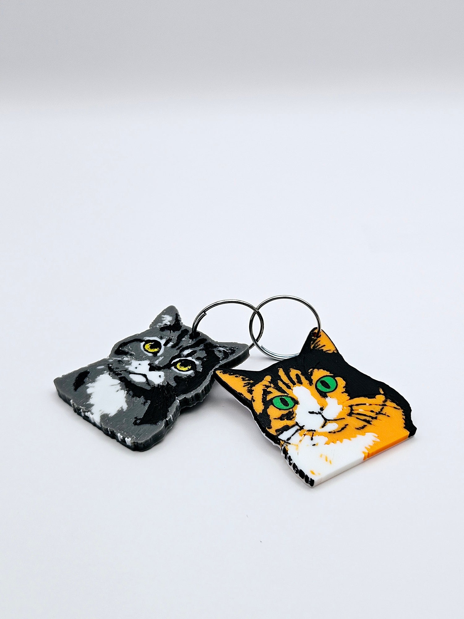 Custom keychain/magnet